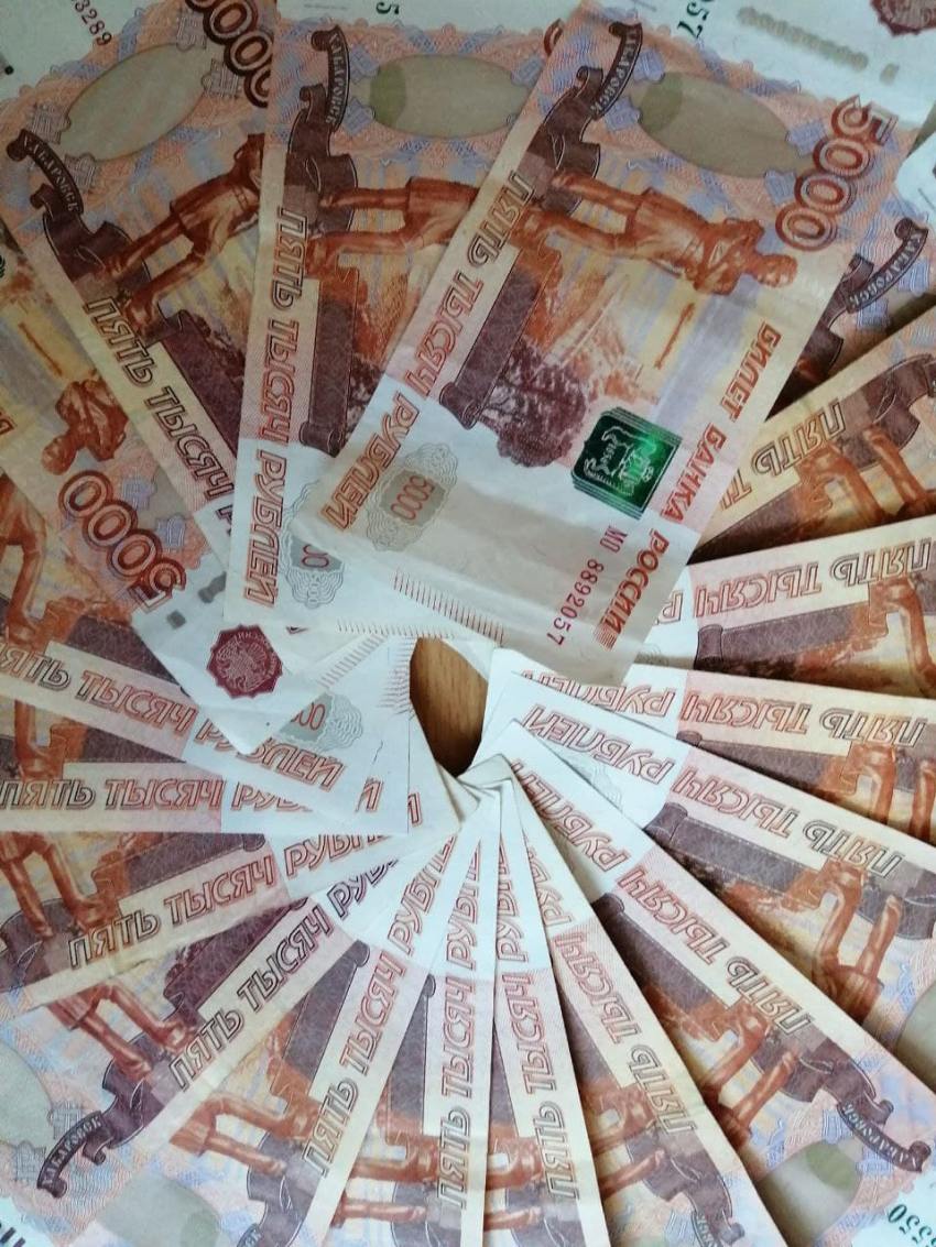 В Котласе обманутый ростовщик попытался взыскать 64,5 млн. рублей процентов за пользование займом